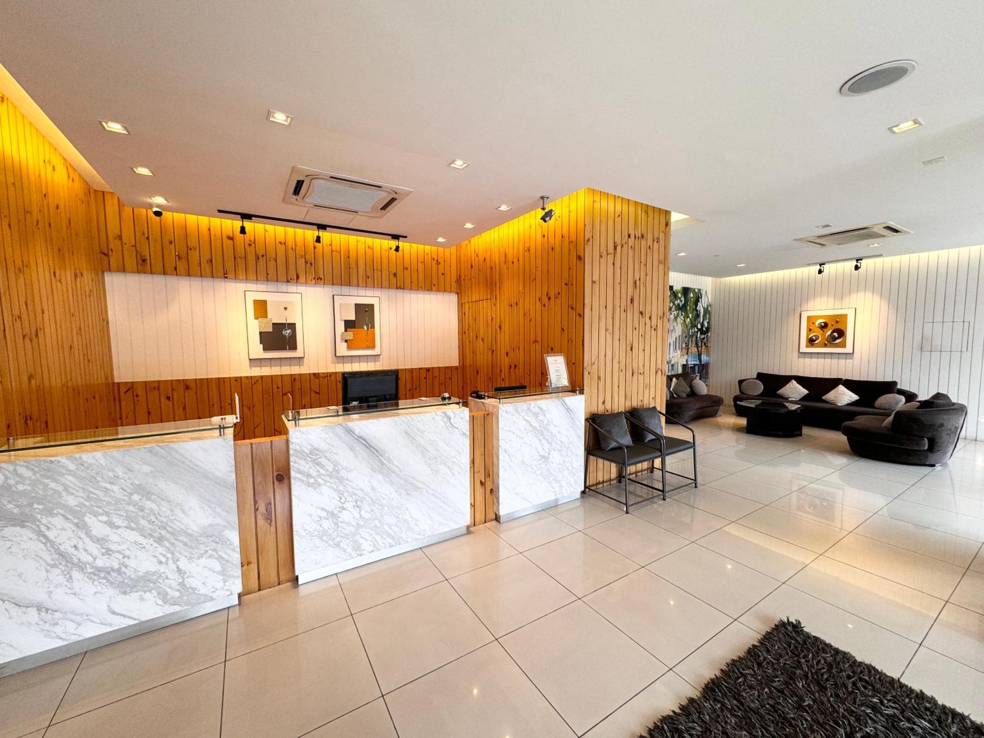 Hotel Sunflower - Hls Malacca Exterior photo