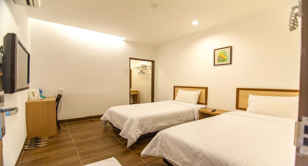 Hotel Sunflower - Hls Malacca Exterior photo